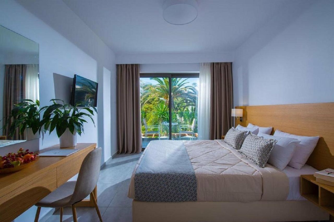 Paralia Kourna Cretan Beach Resort (Adults Only) מראה חיצוני תמונה